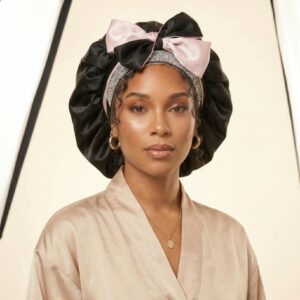 Midnight Luxe_Blush Elegance Diamond Tie Satin Bonnet
